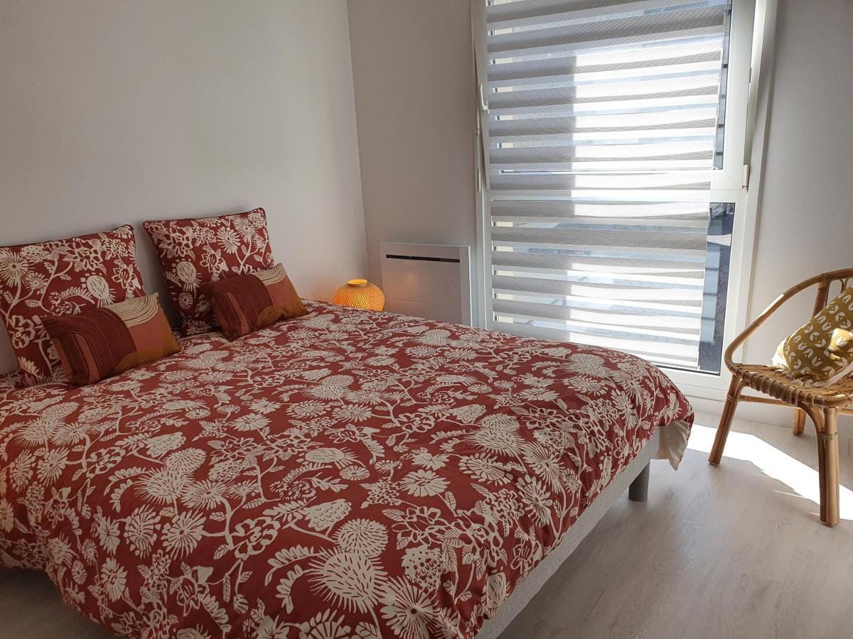Magnifique Appartement Avec Garage Prive Et Terrasse Reims Exteriör bild